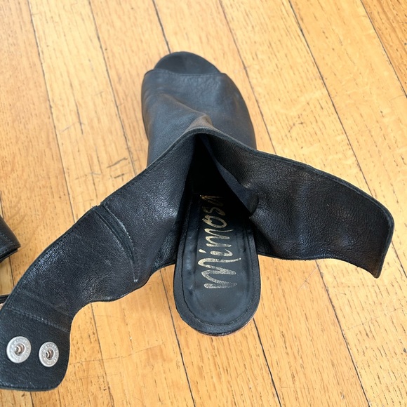 Leather Mule/Heels size 37 - Picture 3 of 4